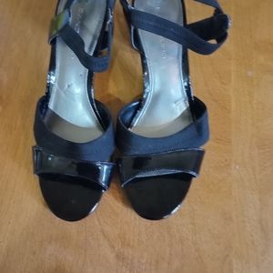 Bandolino women's strappy heels